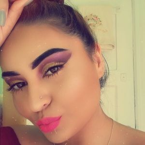 Meet your Posher, Jenipher